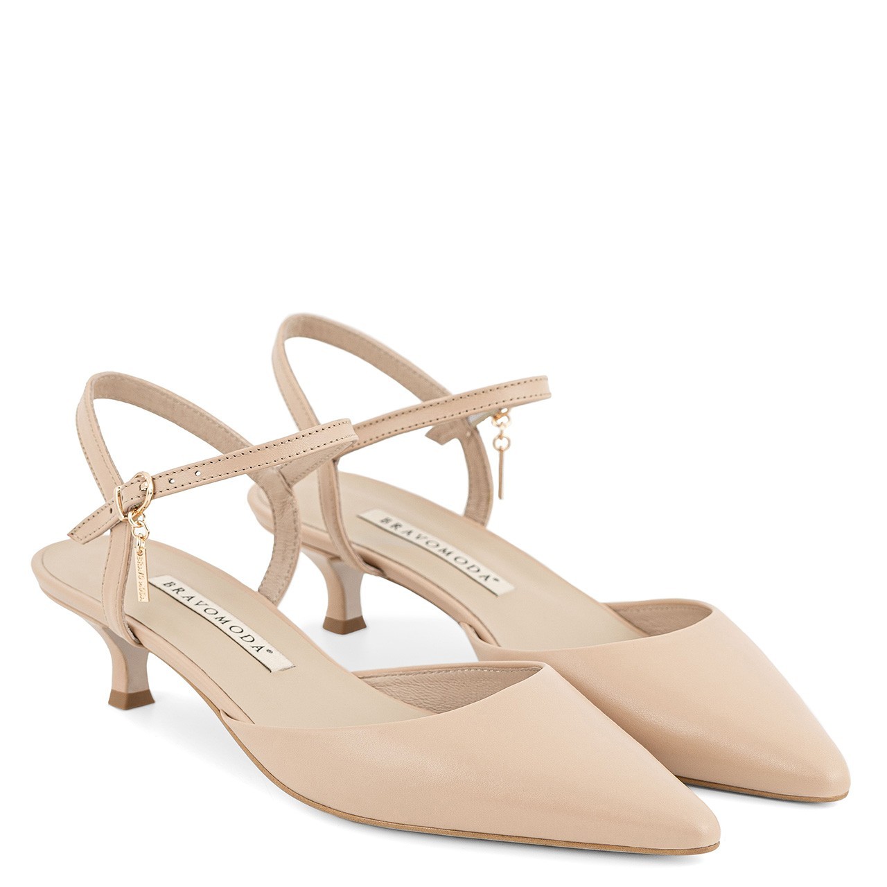 Beżowe czółenka bez pięty