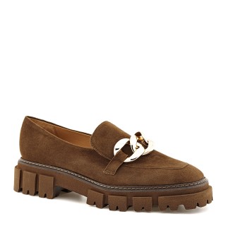 Suede moccasins in brown color