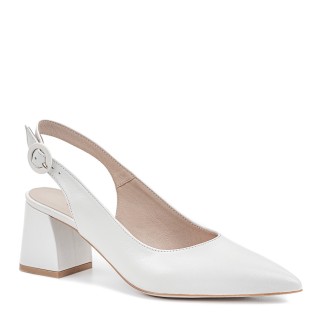 White women's pumps on a stable, chunky heel