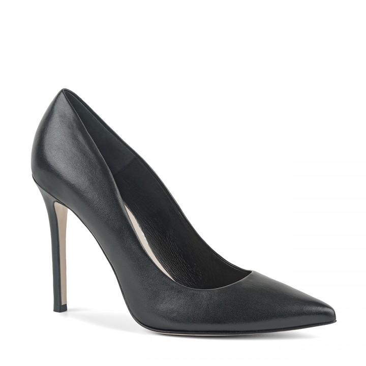 Classic black high-heeled pumps made from leather