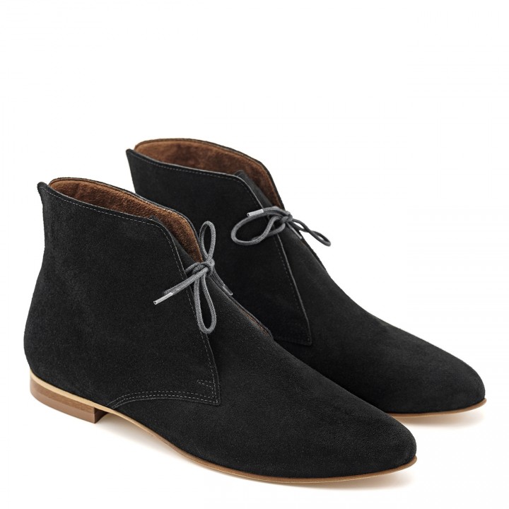 Black velour lace-up ankle boots with a flat sole