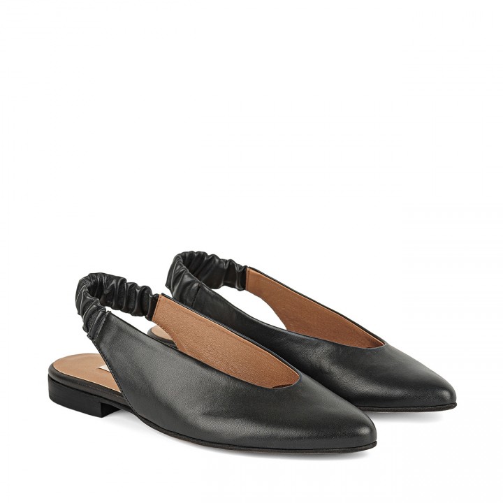Black ballet flats made from genuine grain leather with a flat sole