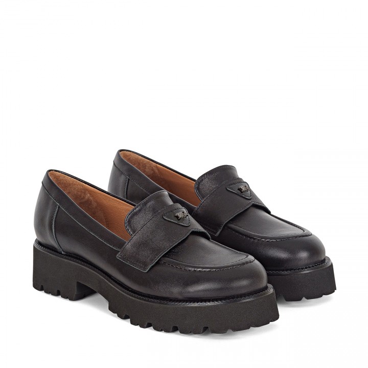 Black women's moccasins with a high sole
