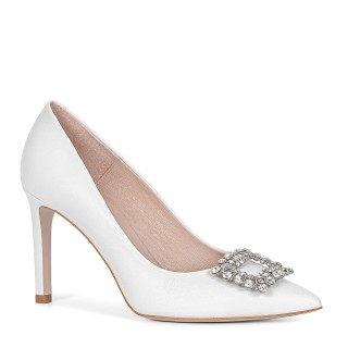 White bridal stilettos with a delicate diamond embellishment at the front