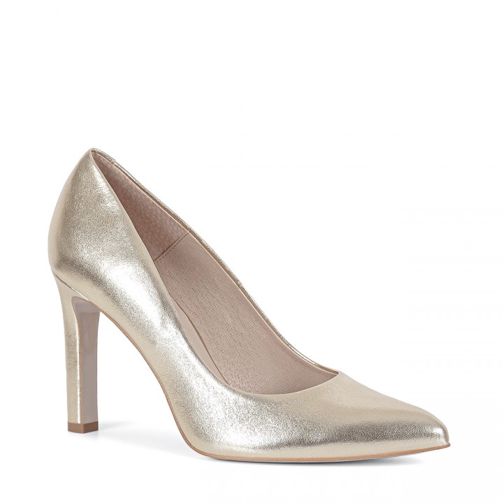 Gold pumps with a thicker stiletto heel made of natural leather