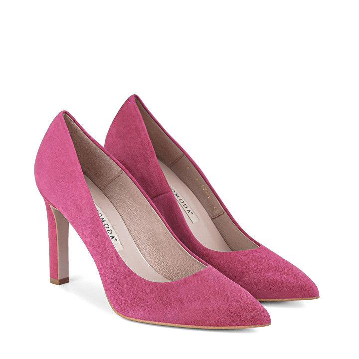 Suede pumps with a stable heel