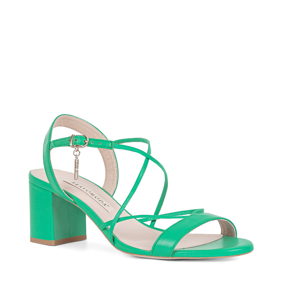 Stable low heel women’s sandals made of natural grain leather in a delicate green color