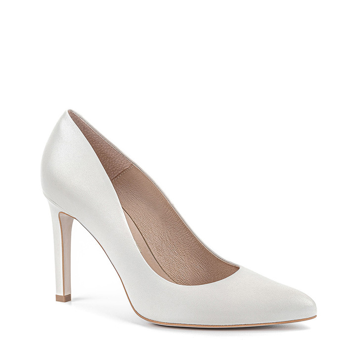 White leather wedding shoes with a comfortable high heel