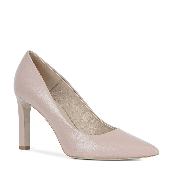 Beige leather high-heeled shoes