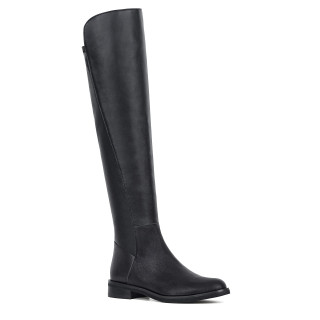 Black leather knee high top boots with a flat heels and fitted upper BRAVOMODA