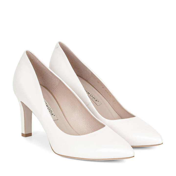 Classic wedding pumps with a high heel