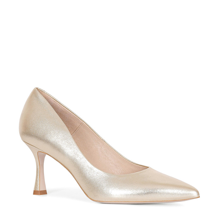 Elegant golden leather pumps with a high heel