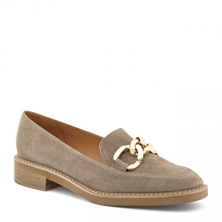 Light beige women's moccasins with a stable block heel