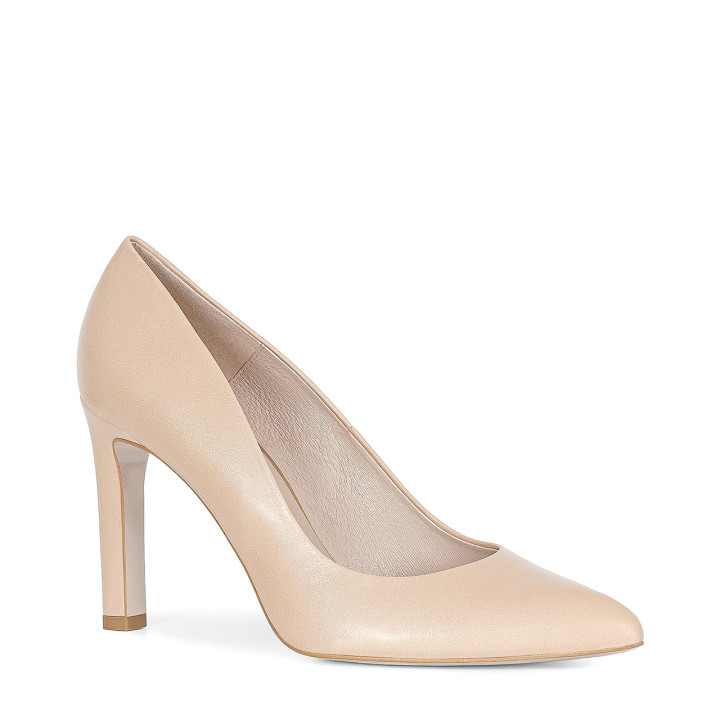 Beige leather pumps with a stable high heel