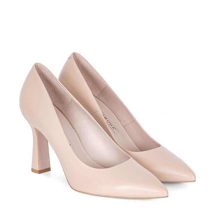 Beige pumps with a stable heel
