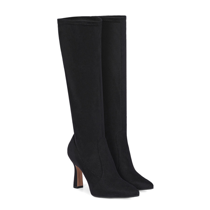 Black high-heeled boots