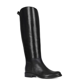 Black boots with a flat sole made of natural grain leather