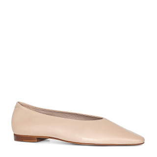 Beige ballet flats with square toes made of natural grain leather