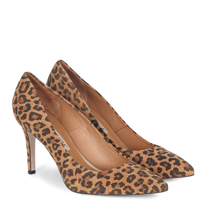 Leopard print pumps with a classic stiletto heel