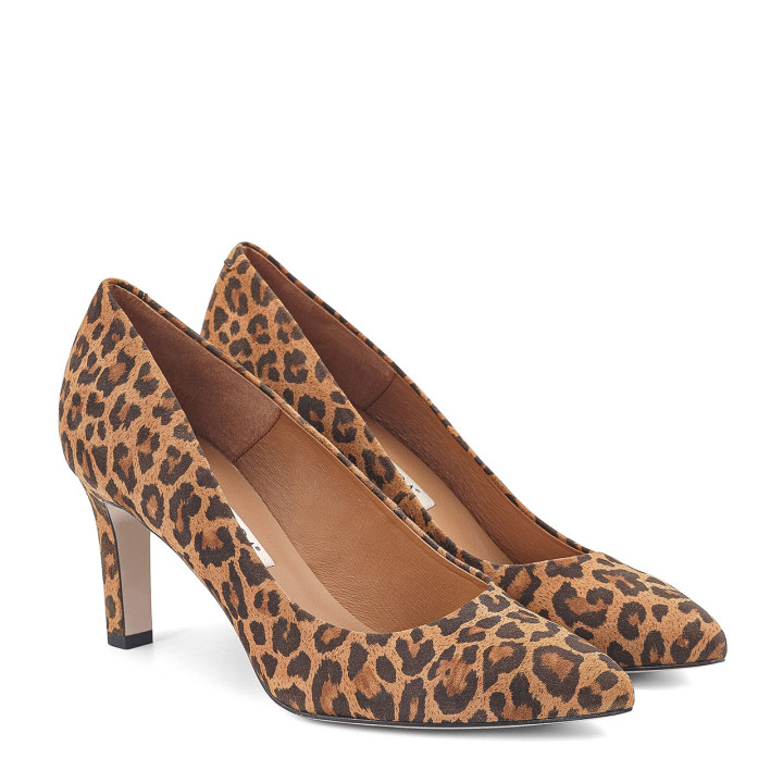 Leopard-print pumps with a stable stiletto heel made of natural suede leather