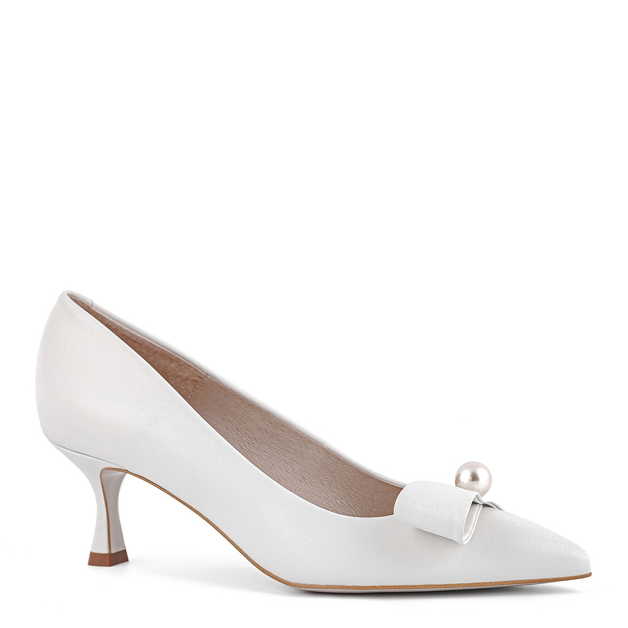 Wedding pumps with low heels made of natural leather decorated with a bow and a pearl