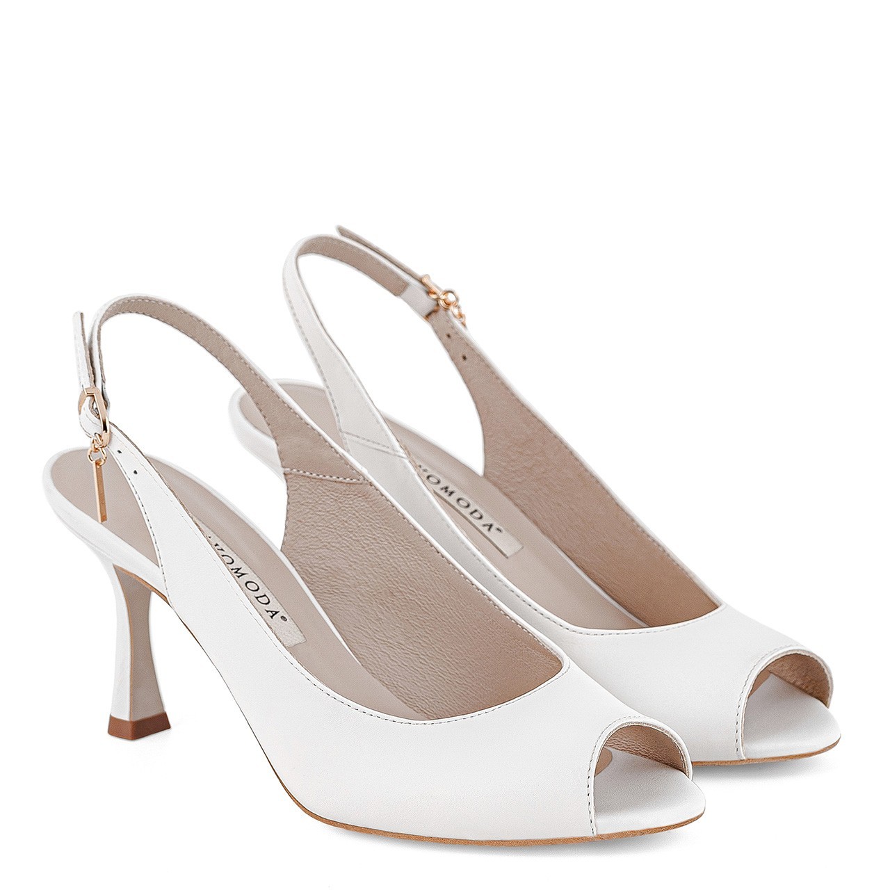 Wedding sandals made of natural grain leather