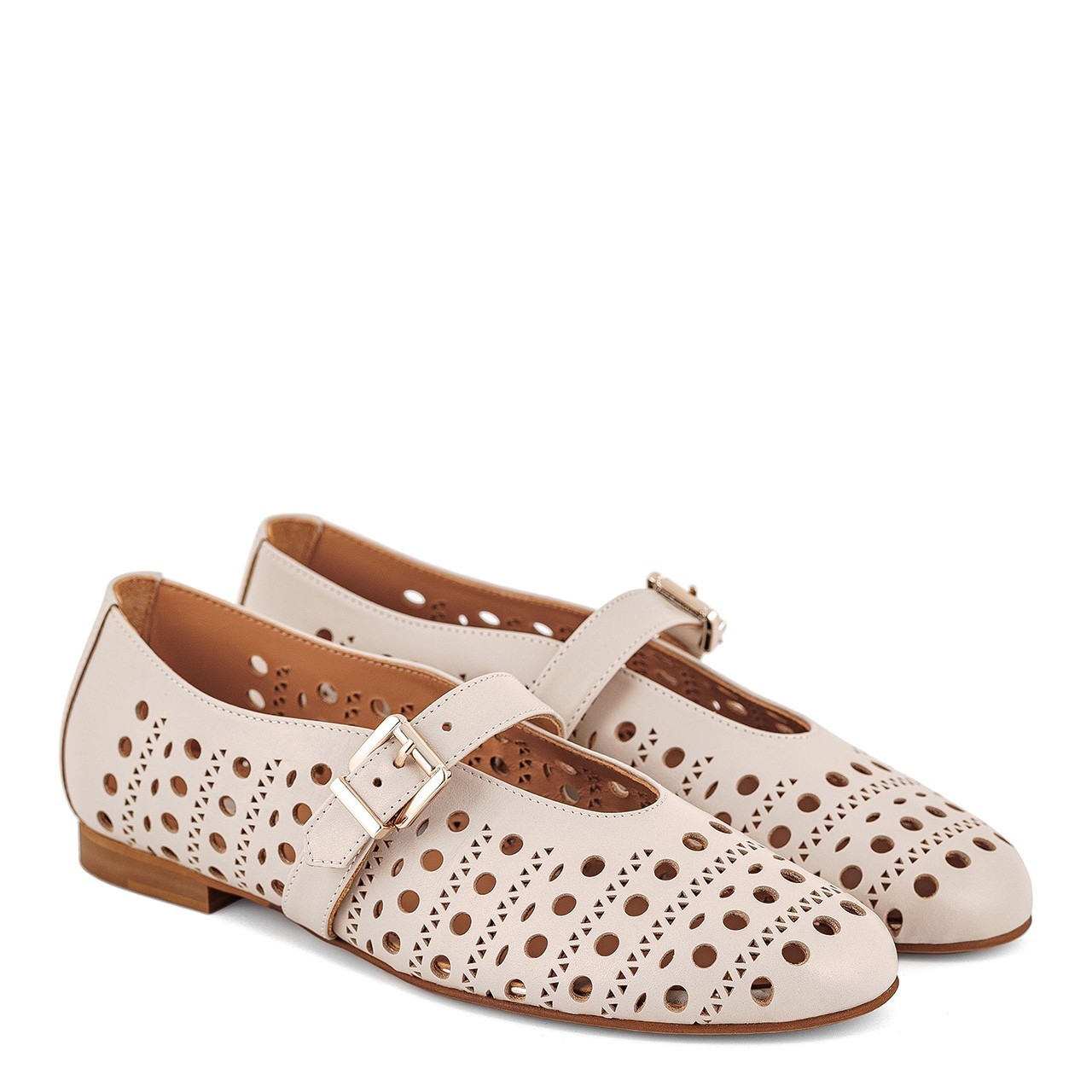 Cream openwork ballerinas with adjustable strap