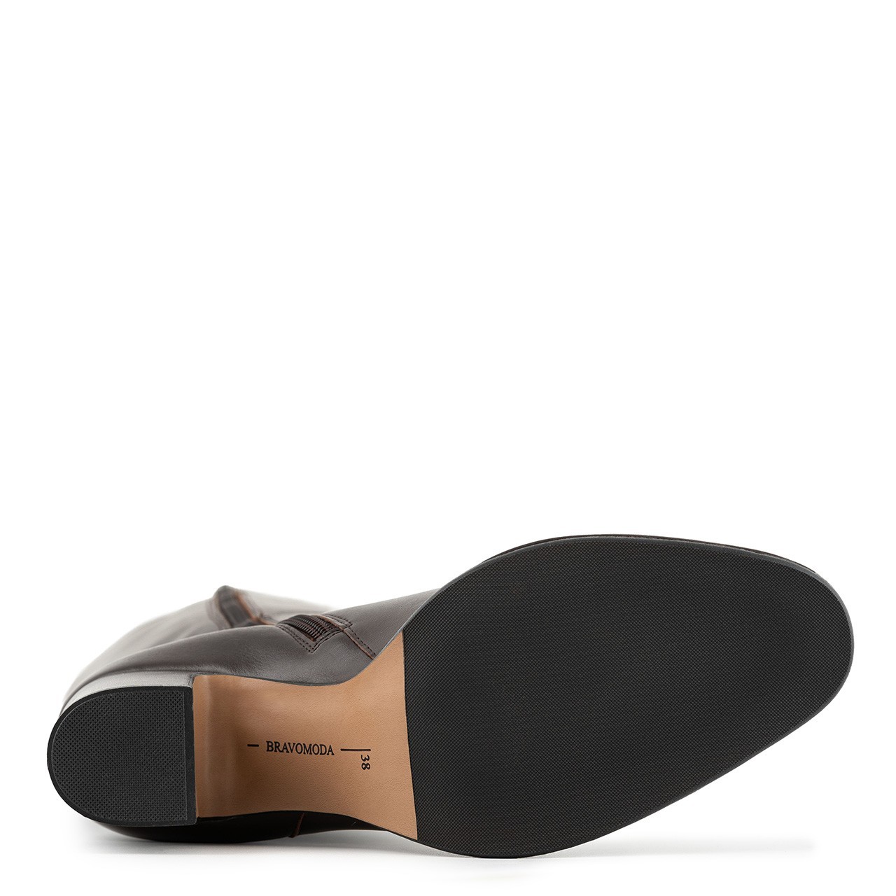 Skórzane czekoladowe kozaki na słupku z okrągłymi noskami